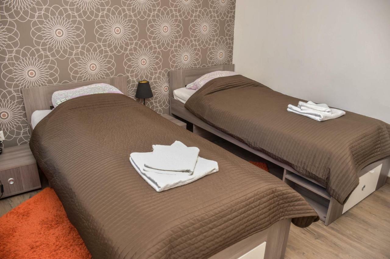 Diamond Astoria Apartments Budapest Bagian luar foto